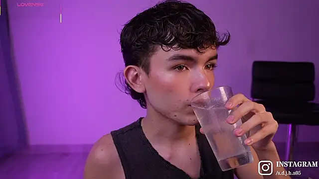 Angelo 018 online show from 19, 3, 2026