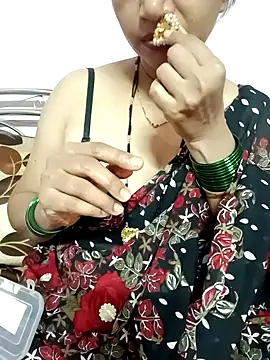Snapshot of Hotanita99 chatting on 30, 12, 2024 Hotanita99 online show from 30, 12, 2024