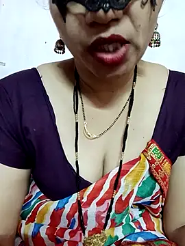 Snapshot of Hotanita99 chatting on 11, 10, 2025 Hotanita99 online show from 11, 10, 2025