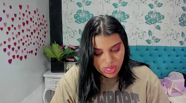 LindaBreeS online show from 6, 2, 2025