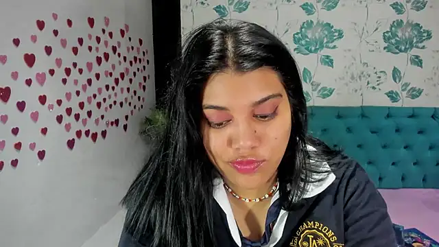 LindaBreeS online show from 7, 2, 2025