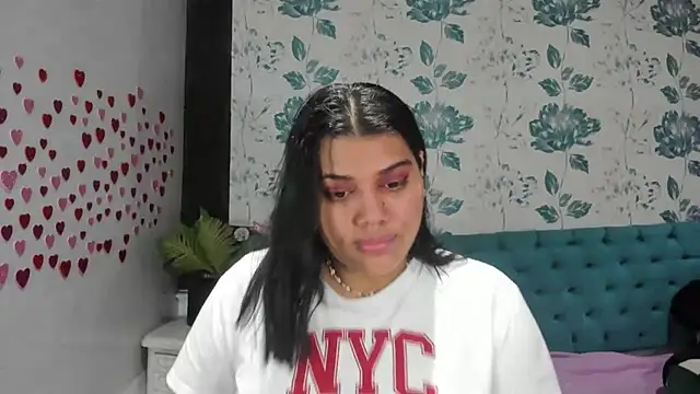 LindaBreeS online show from 16, 2, 2025