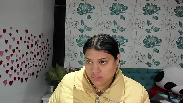 LindaBreeS online show from 20, 2, 2025