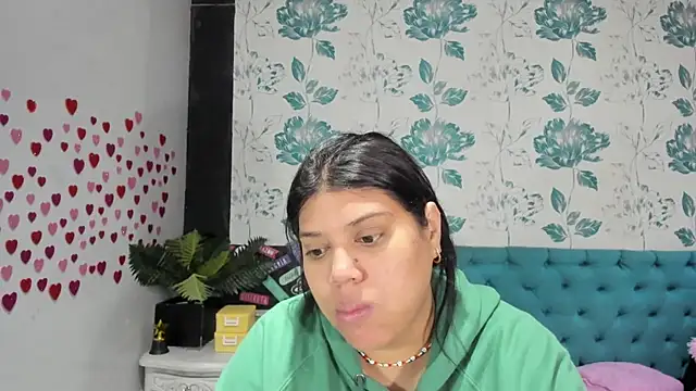 LindaBreeS online show from 24, 2, 2025