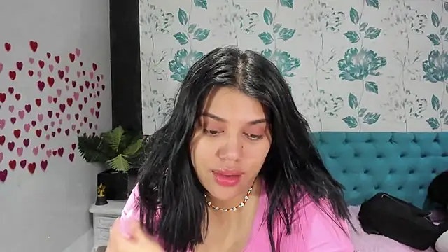 LindaBreeS online show from 24, 2, 2025