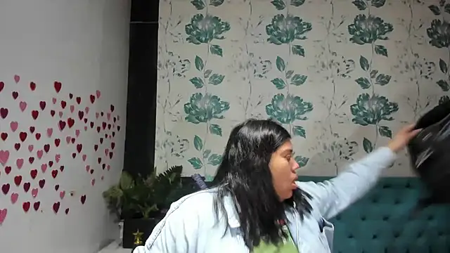 LindaBreeS online show from 15, 3, 2025