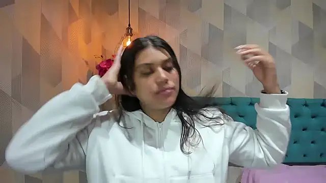 LindaBreeS online show from 14, 6, 2026