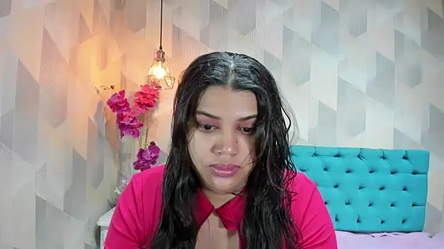 LindaBreeS online show from 19, 6, 2026
