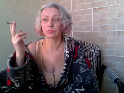 Lorie Carrie online show from 22, 3, 2026