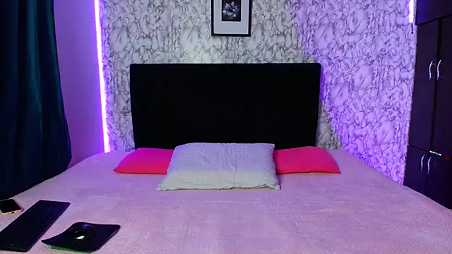 camii evanss online show from 12, 11, 2025