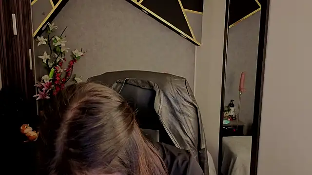 almma shy online show from 9, 10, 2025