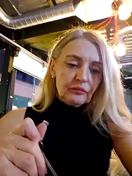 amelia blondy online show from 2, 2, 2025