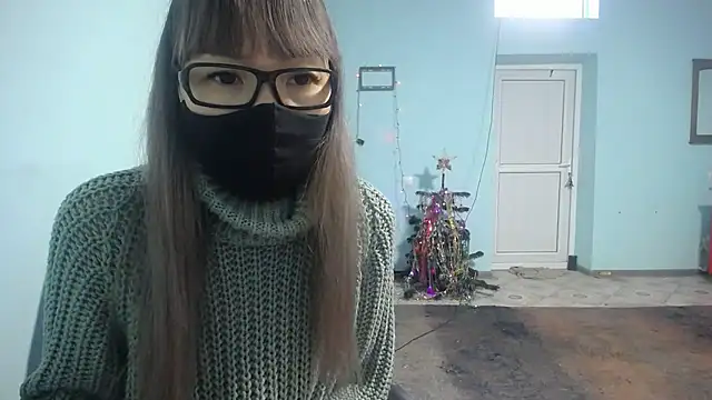 elllaaxx online show from 4, 1, 2025