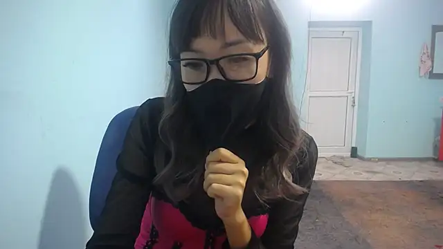 elllaaxx online show from 9, 9, 2025