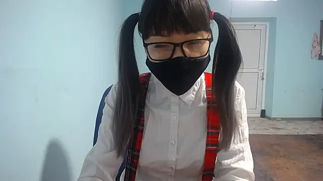 elllaaxx online show from 18, 9, 2025