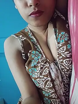 sexyindi couple online show from 2, 6, 2026