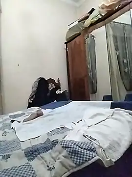 Snapshot of Lucia8600 chatting on 12, 11, 2025 Lucia8600 online show from 12, 11, 2025