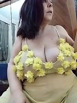 Snapshot of Lucia8600 chatting on 29, 11, 2025 Lucia8600 online show from 29, 11, 2025