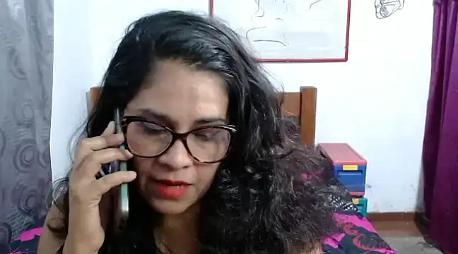 Mistresskloe01 online show from 5, 12, 2024