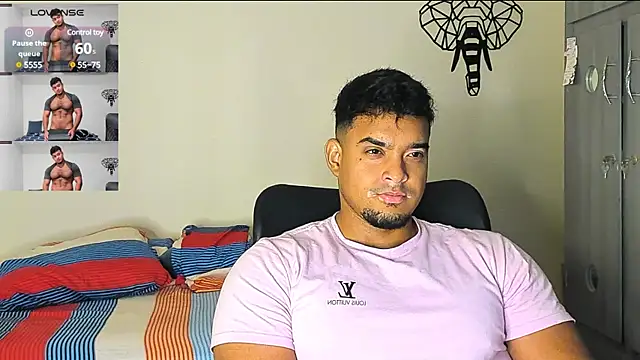 Snapshot of Big_furry_bear13 chatting on 22, 12, 2024 Big furry bear13 online show from 22, 12, 2024