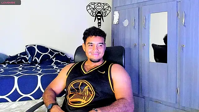 Snapshot of Big_furry_bear13 chatting on 26, 2, 2025 Big furry bear13 online show from 26, 2, 2025