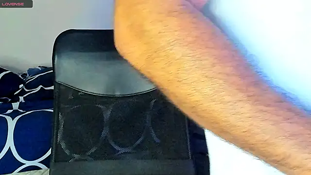 Snapshot of Big_furry_bear13 chatting on 1, 3, 2025 Big furry bear13 online show from 1, 3, 2025