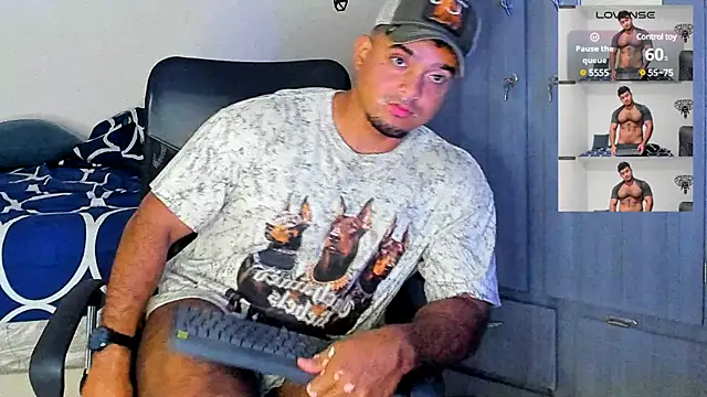 Snapshot of Big_furry_bear13 chatting on 9, 3, 2025 Big furry bear13 online show from 9, 3, 2025