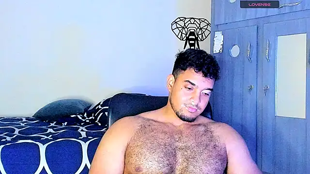 Snapshot of Big_furry_bear13 chatting on 20, 3, 2025 Big furry bear13 online show from 20, 3, 2025