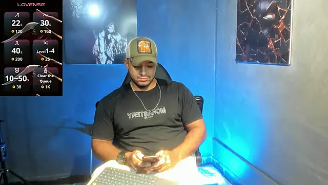 Snapshot of Big_furry_bear13 chatting on 9, 9, 2025 Big furry bear13 online show from 9, 9, 2025