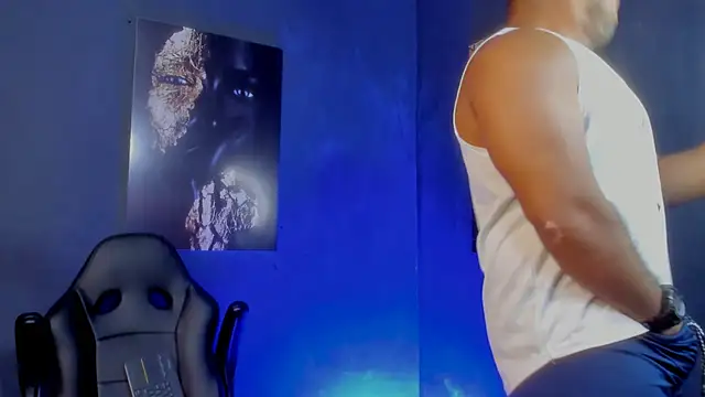 Snapshot of Big_furry_bear13 chatting on 23, 9, 2025 Big furry bear13 online show from 23, 9, 2025