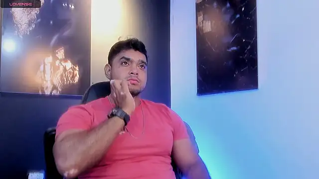 Snapshot of Big_furry_bear13 chatting on 10, 10, 2025 Big furry bear13 online show from 10, 10, 2025