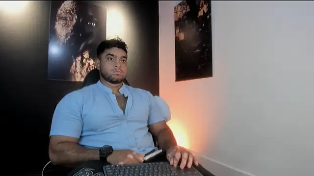 Snapshot of Big_furry_bear13 chatting on 25, 10, 2025 Big furry bear13 online show from 25, 10, 2025