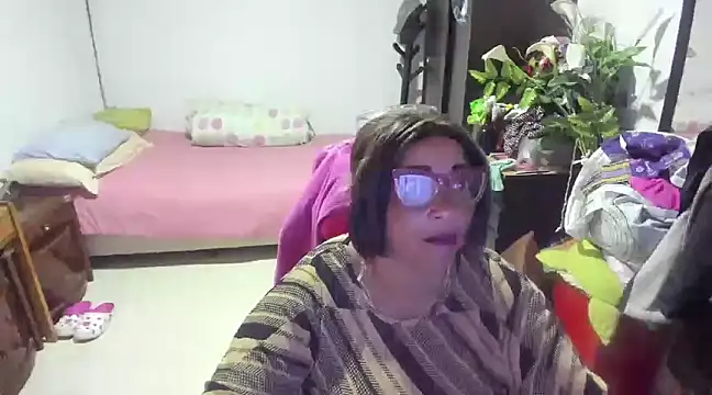 Snapshot of Mrs_mommy_ chatting on 16, 1, 2025 Mrs mommy online show from 16, 1, 2025