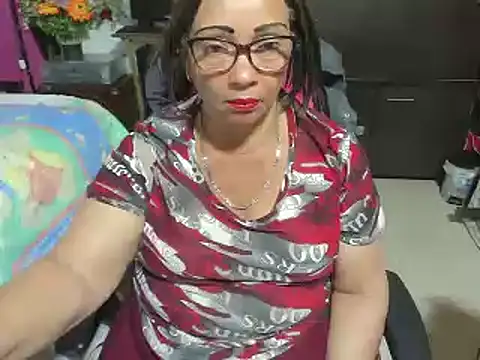 Snapshot of Mrs_mommy_ chatting on 14, 10, 2025 Mrs mommy online show from 14, 10, 2025