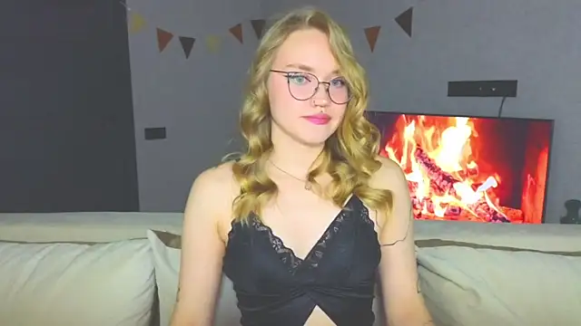 Aurora Golden1 online show from 7, 12, 2024