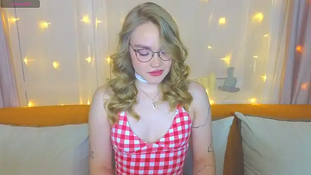 Aurora Golden1 online show from 3, 3, 2025