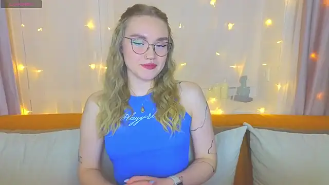 Aurora Golden1 online show from 7, 3, 2025