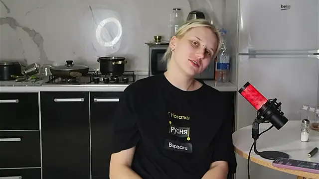 Snapshot of MertyXX chatting on 5, 2, 2026 MertyXX online show from 5, 2, 2026