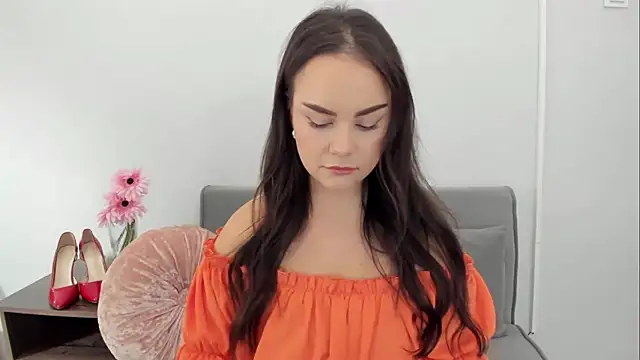 KendalNew online show from 28, 10, 2025