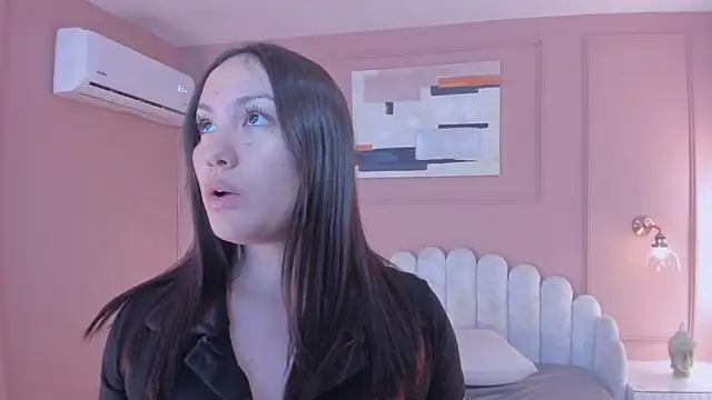 lia ass  online show from 20, 2, 2025