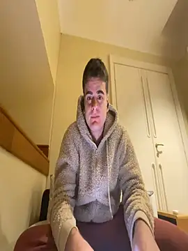 Snapshot of cubalibre02 chatting on 26, 11, 2025 cubalibre02 online show from 26, 11, 2025