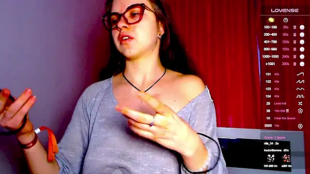 Snapshot of Sarah_HS chatting on 14, 12, 2024 Sarah HS online show from 14, 12, 2024