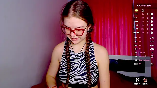 Snapshot of Sarah_HS chatting on 15, 1, 2025 Sarah HS online show from 15, 1, 2025