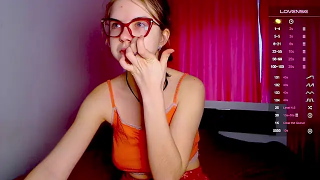 Snapshot of Sarah_HS chatting on 16, 1, 2025 Sarah HS online show from 16, 1, 2025