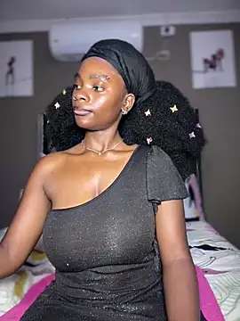 Candy-Heart online show from 5, 3, 2026