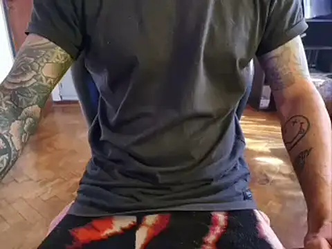 Snapshot of rumplstink chatting on 29, 10, 2025 rumplstink online show from 29, 10, 2025