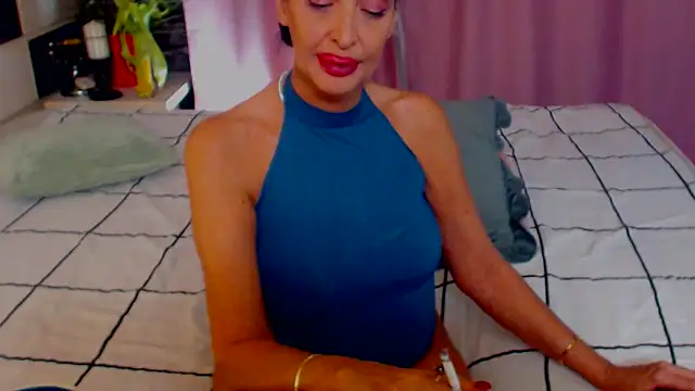 Snapshot of shannon4u chatting on 10, 3, 2025 shannon4u online show from 10, 3, 2025