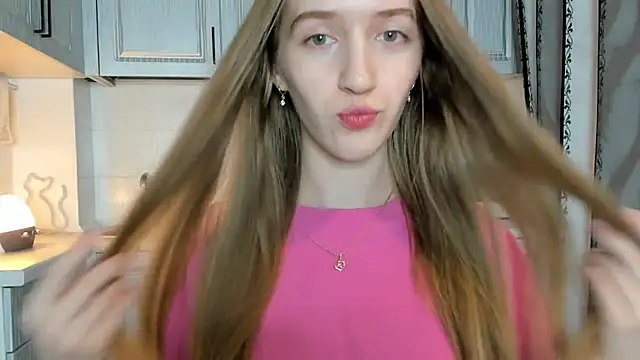 leslie my lovee online show from 24, 10, 2025