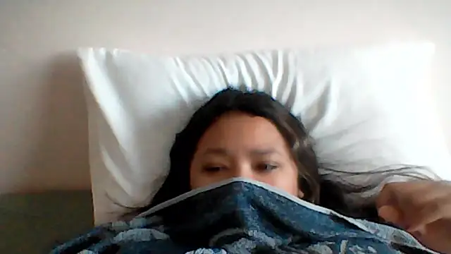 ArisaGonzalez online show from 5, 2, 2026