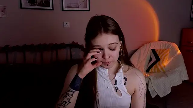 doll lol  online show from 12, 4, 2026